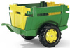 Traktor z przyczepką John Deere