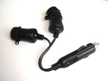 Rozgałęziacz Zapalniczki X2 Z Kablami