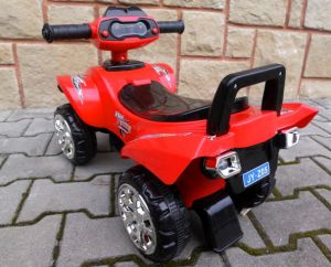 Dziecięcy jeździk chodzik quad czerwony