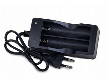 Ładowarka do ogniw akumulatorów 18650 2s